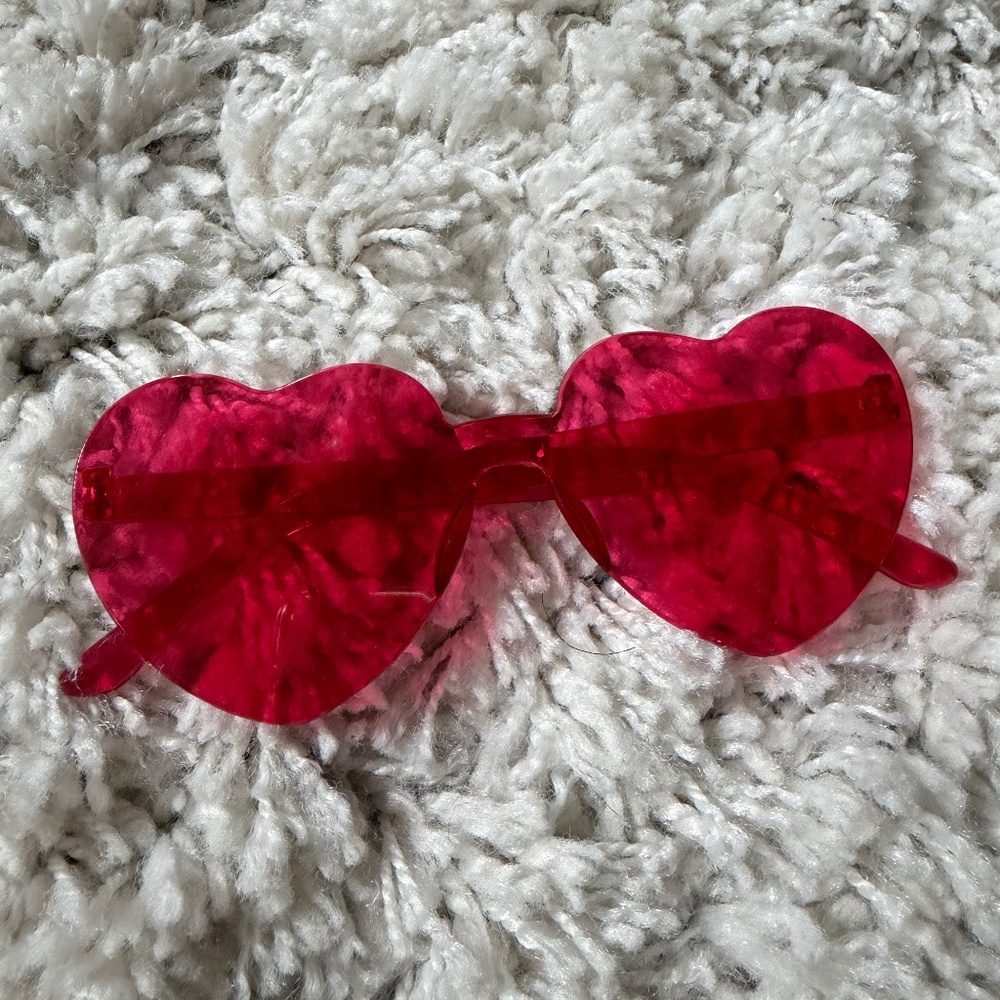 Heart-Shaped Red super cute EDM festival sunglasses glasses Sunglasses a playful